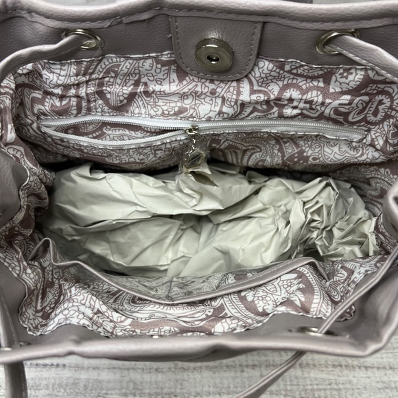 BELLA RUSSO BACKPACK GREY - Picture 4 of 4